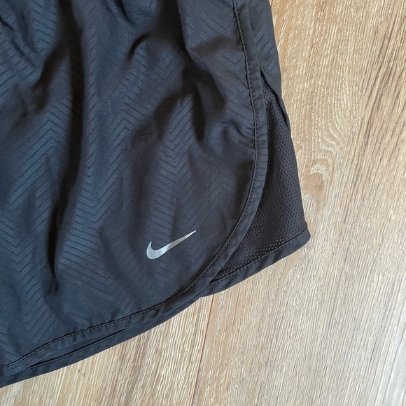 Nike Dri-Fit Shorts - Picture 2 of 5